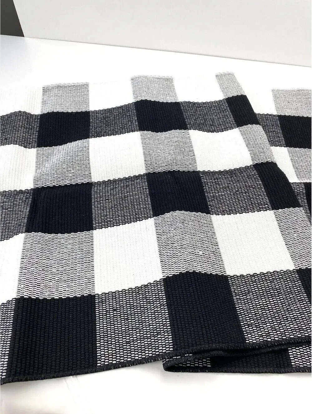 Black & White Checkered Plaid Front Door Outdoor Mat Carpet, Brand New